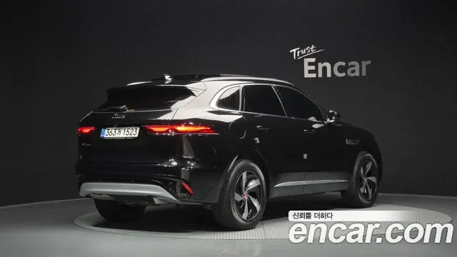 Jaguar F-Pace 2022