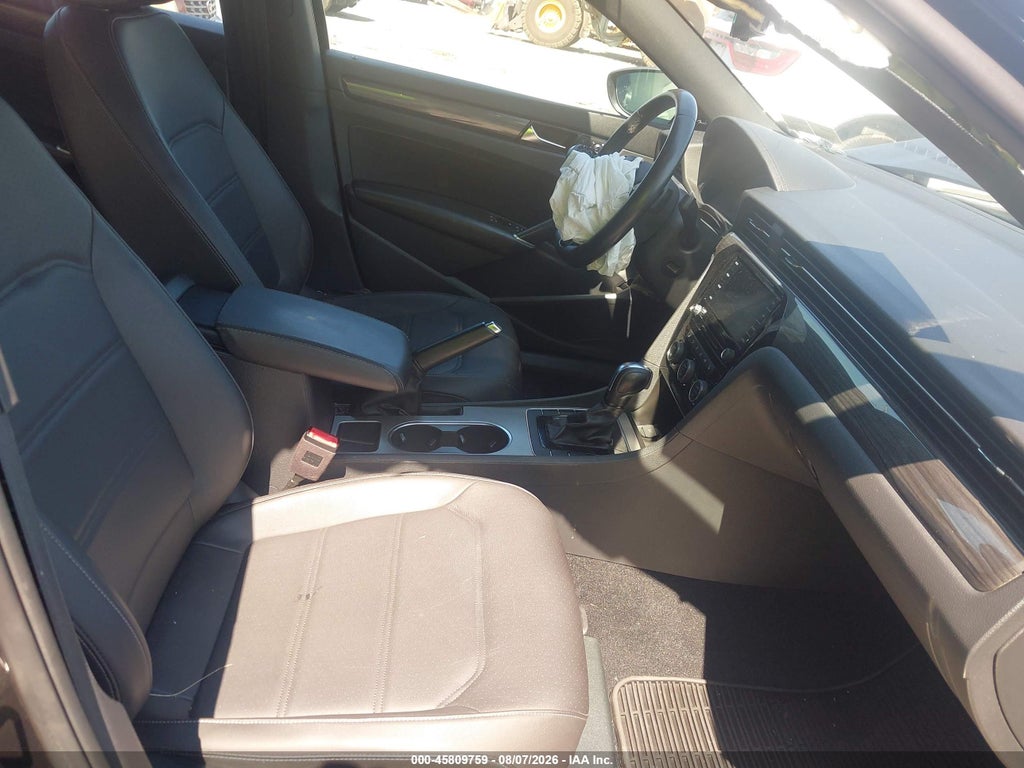 Volkswagen Passat 2022