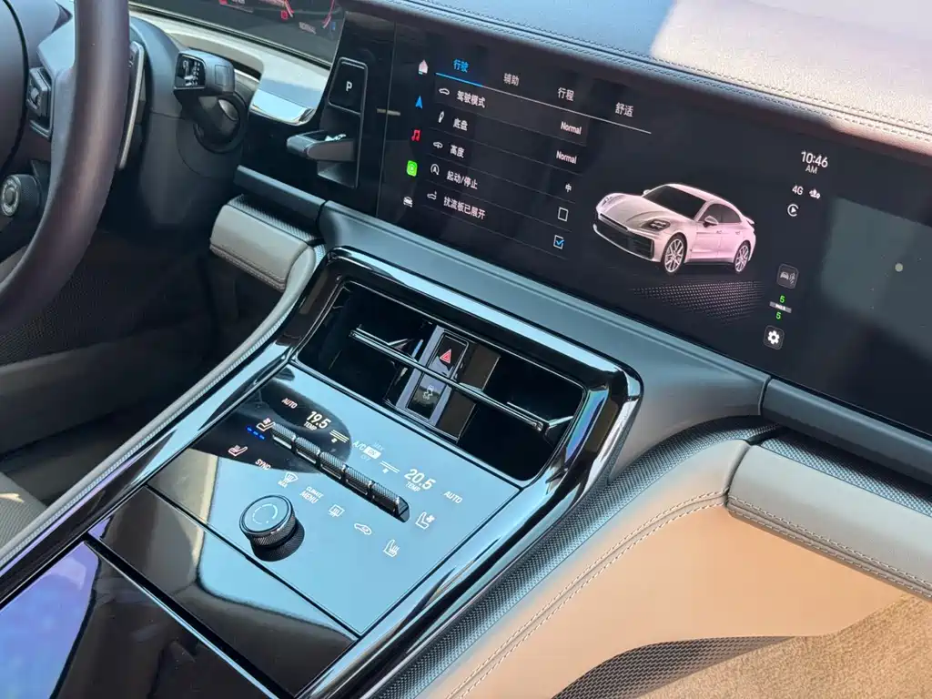Porsche Panamera 2024