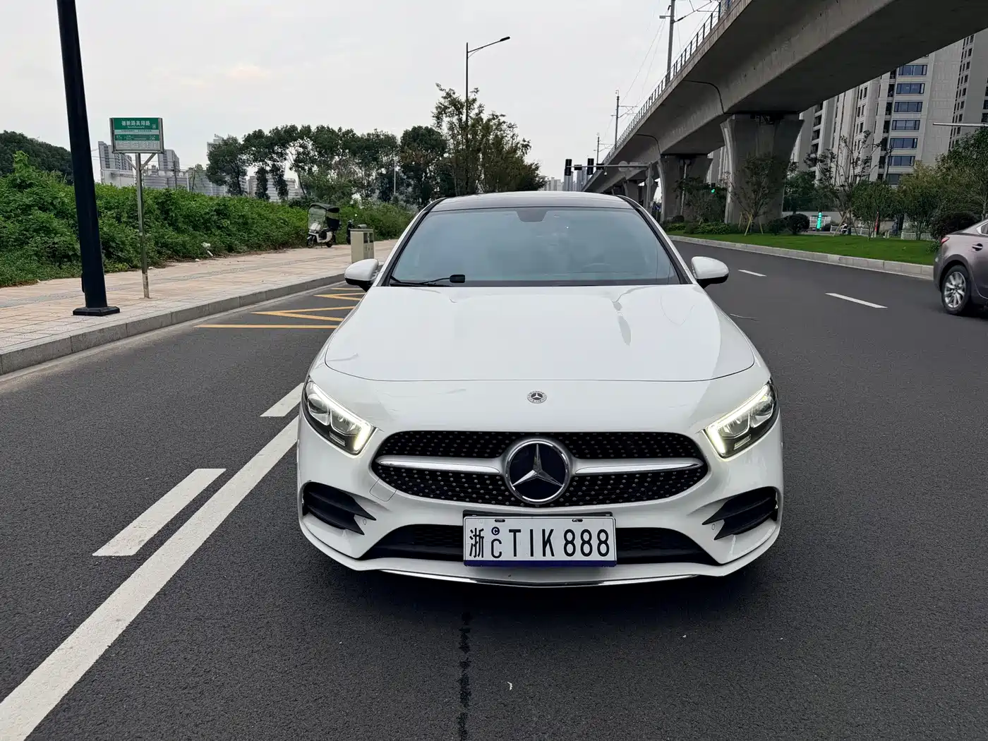 Mercedes-Benz A-Класс 2022