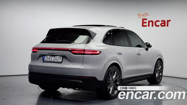 Porsche Cayenne 2023