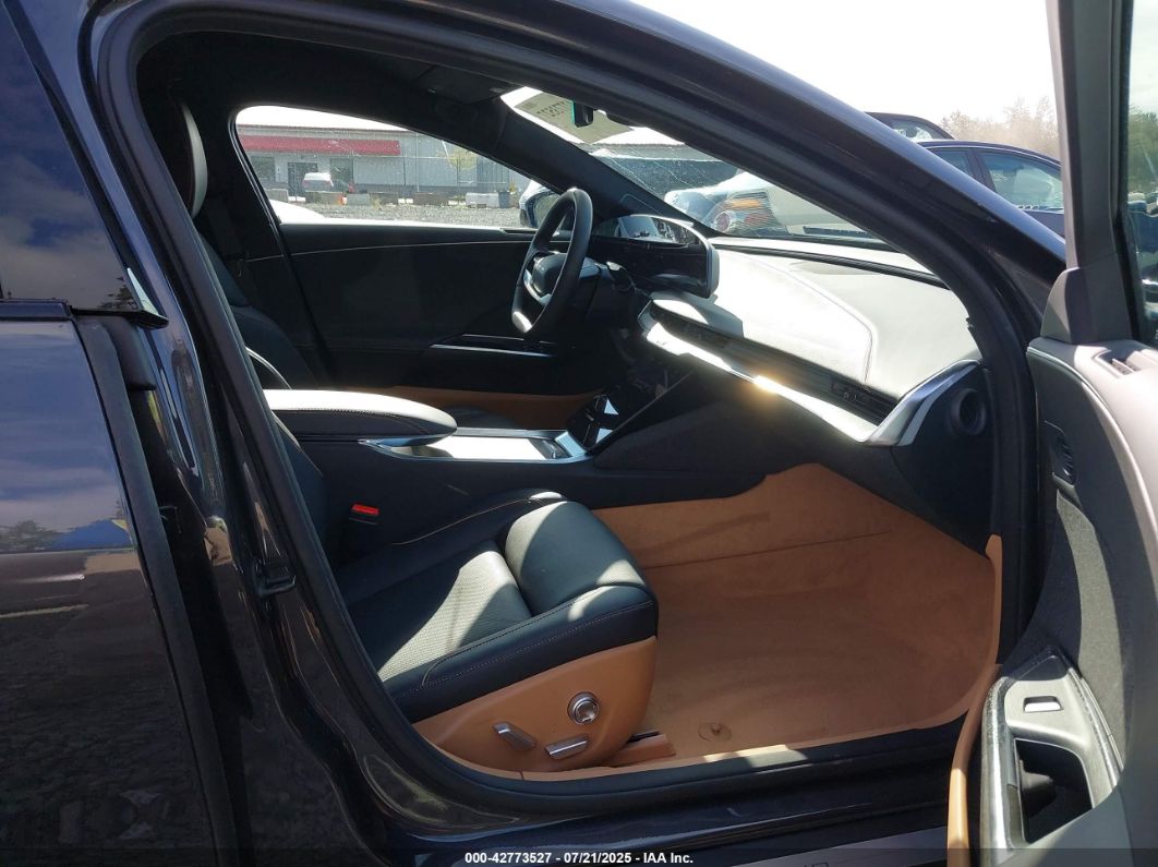 Lucid Air 2025