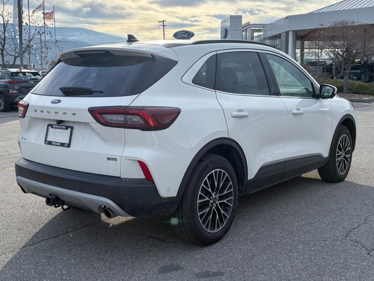 Ford Escape 2024