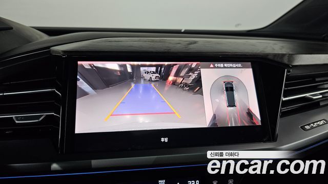Audi Q4 e-tron 2025