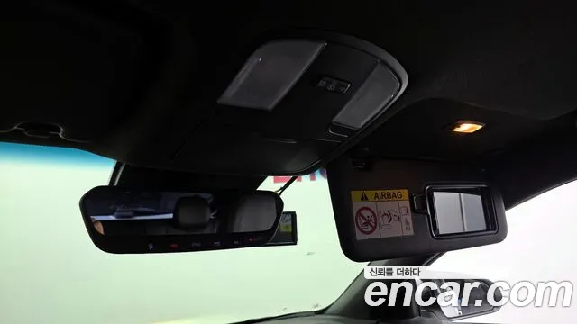 Hyundai Veloster 2021