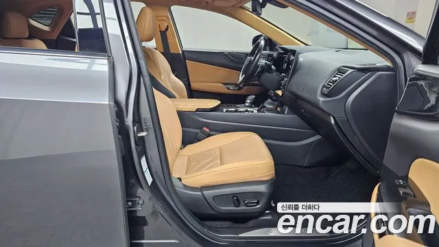 Lexus NX 2023