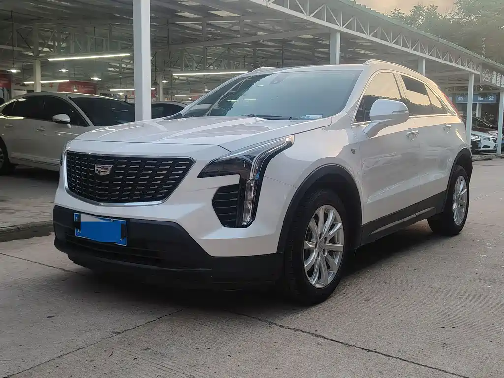 Cadillac XT4 2021