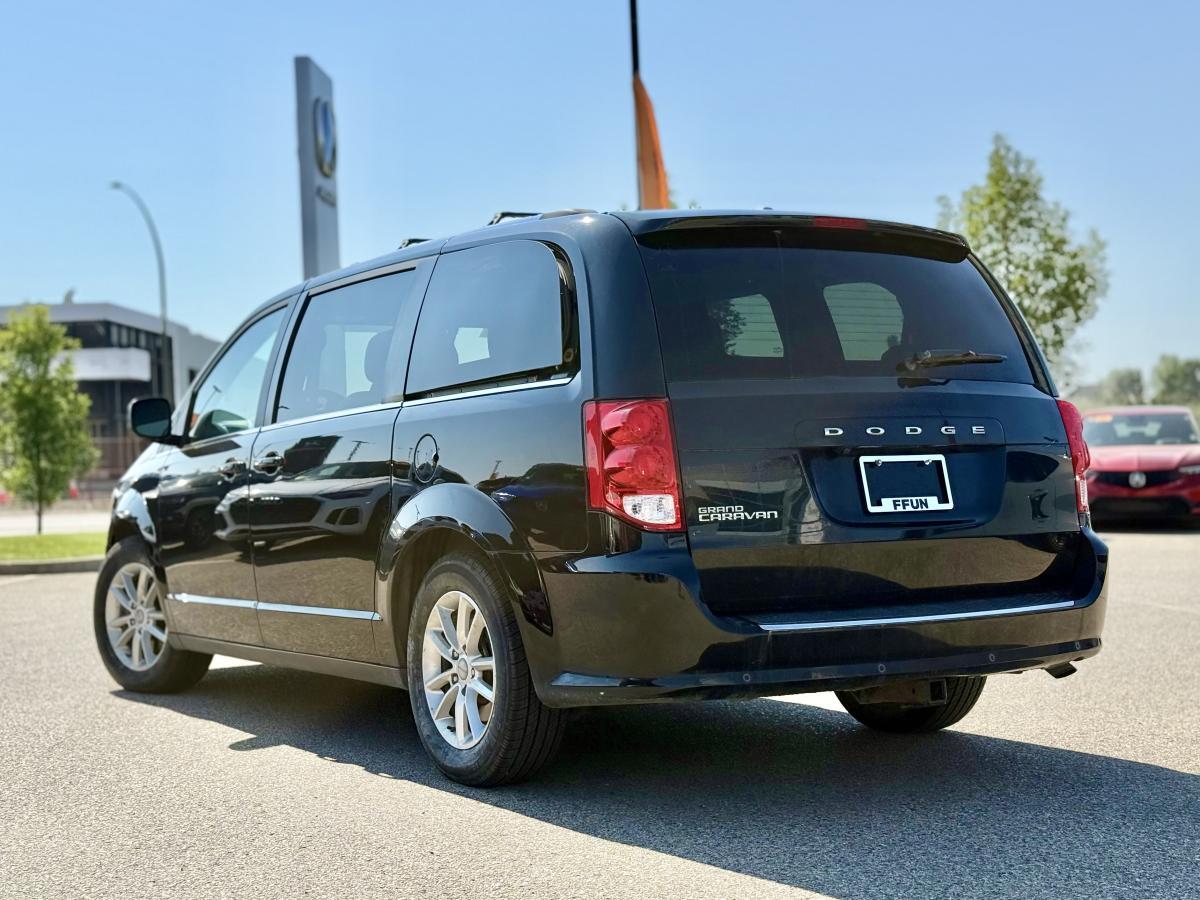 Dodge GRAND CARAVAN 2020