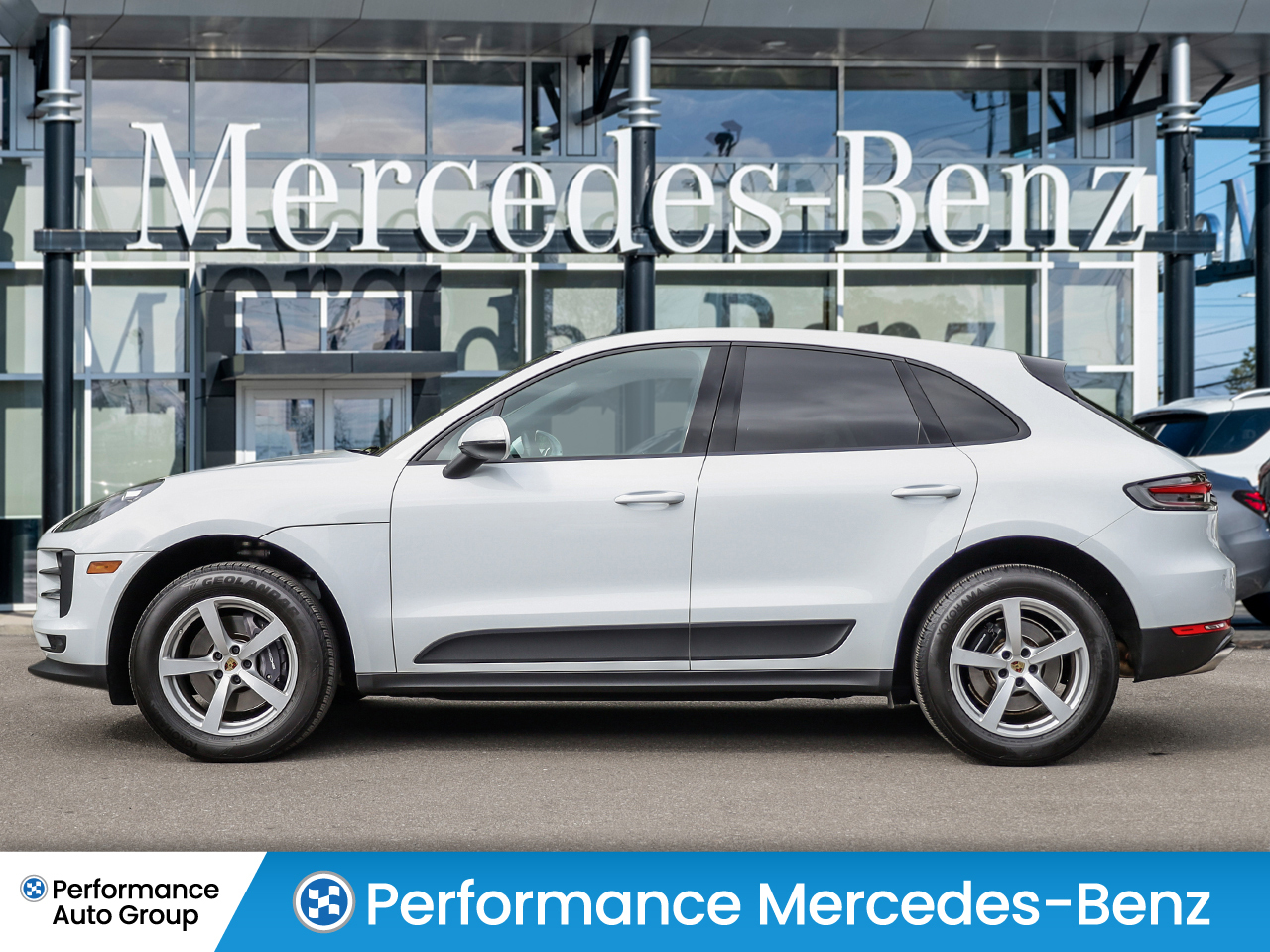 Porsche Macan 2021
