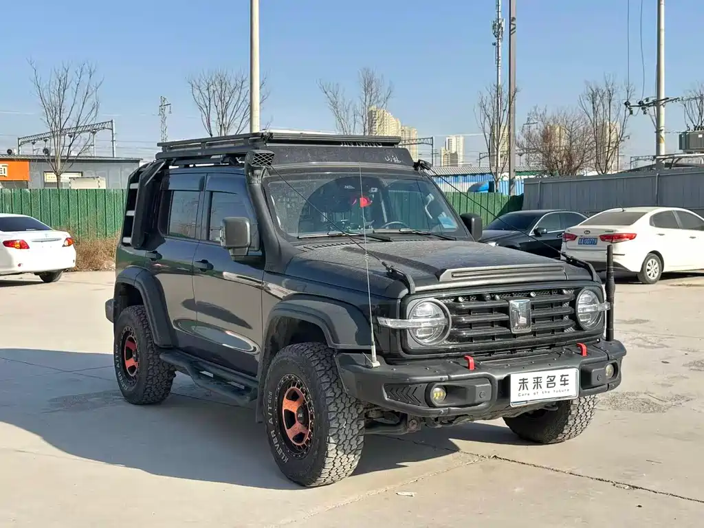 Tank 300 2022