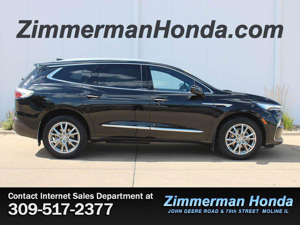 Buick Enclave 2023