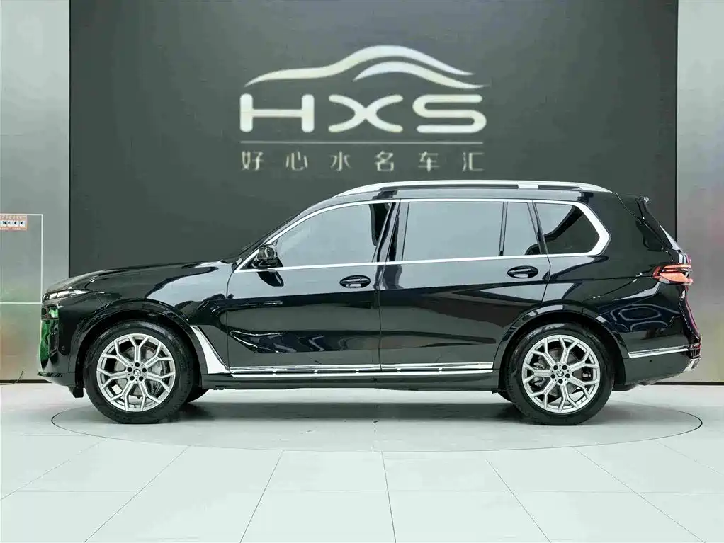 BMW X7 2024
