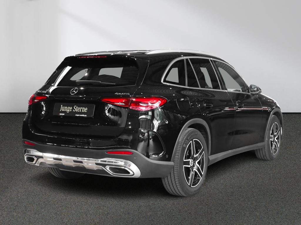 Mercedes-Benz GLC 200 2023