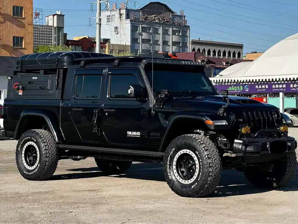 Jeep Gladiator 2023