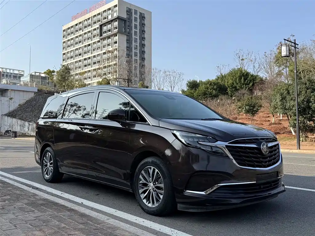 Buick GL8 2021