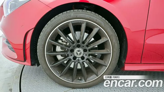 Mercedes-Benz CLA 2023