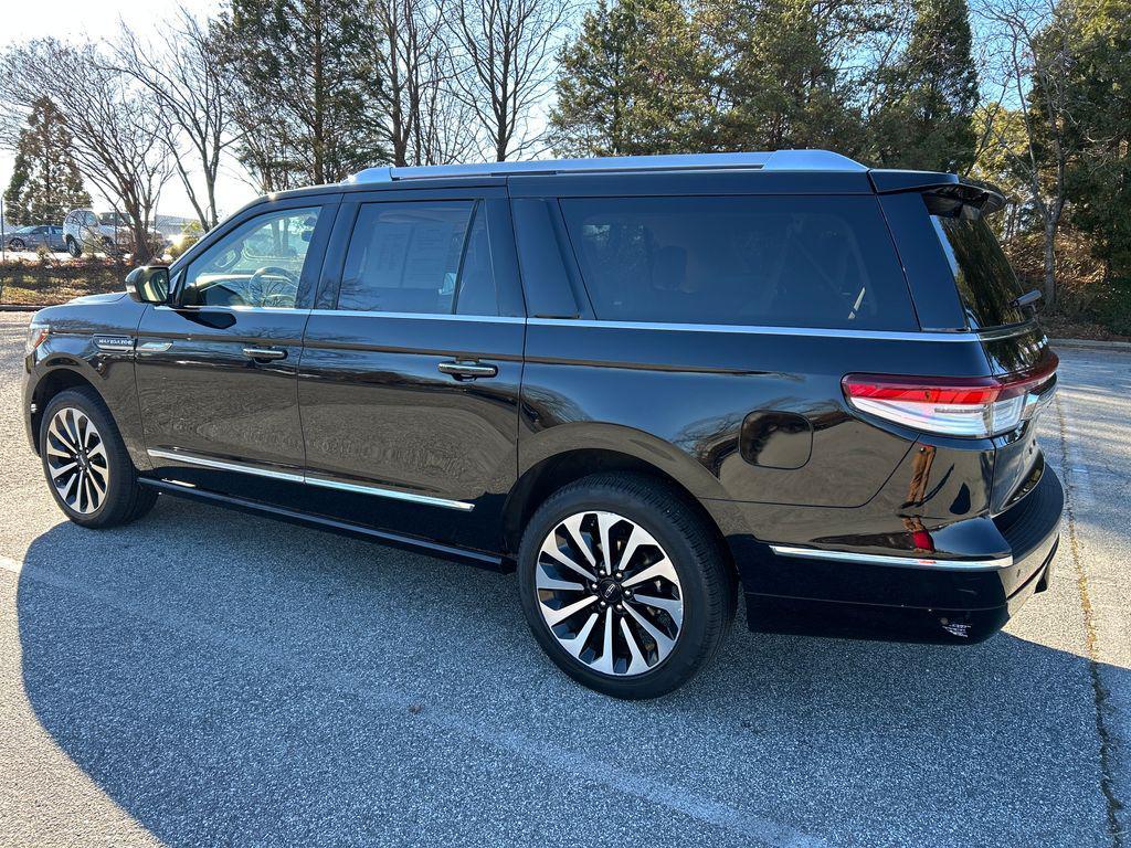 Lincoln Navigator 2023