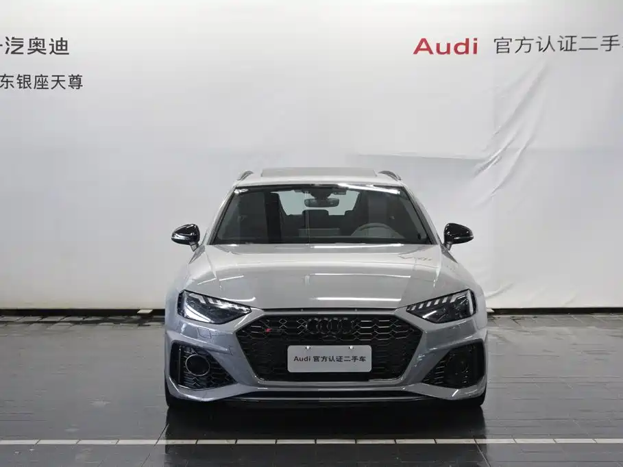 Audi RS 4 2024