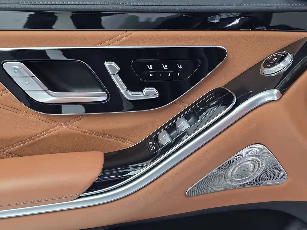 Mercedes-Benz Maybach S-Класс 2024