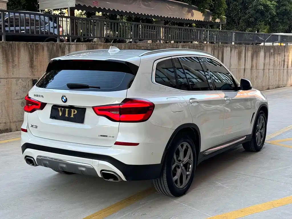 BMW X3 2021