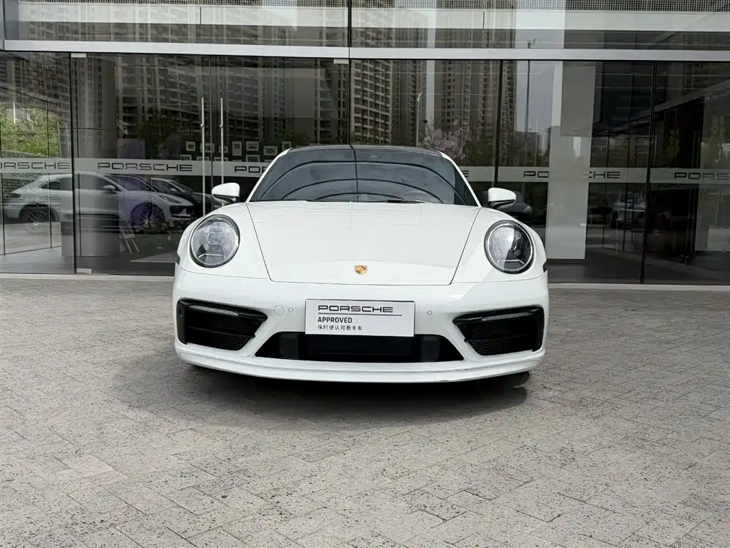 Porsche 911 2021