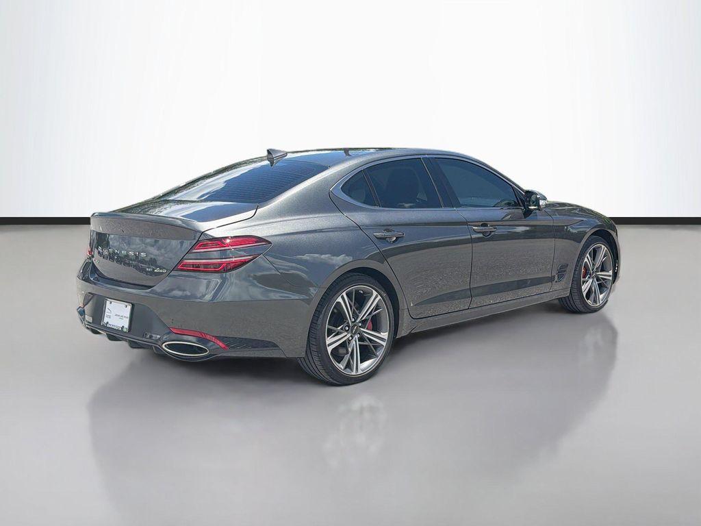 Genesis G70 2025