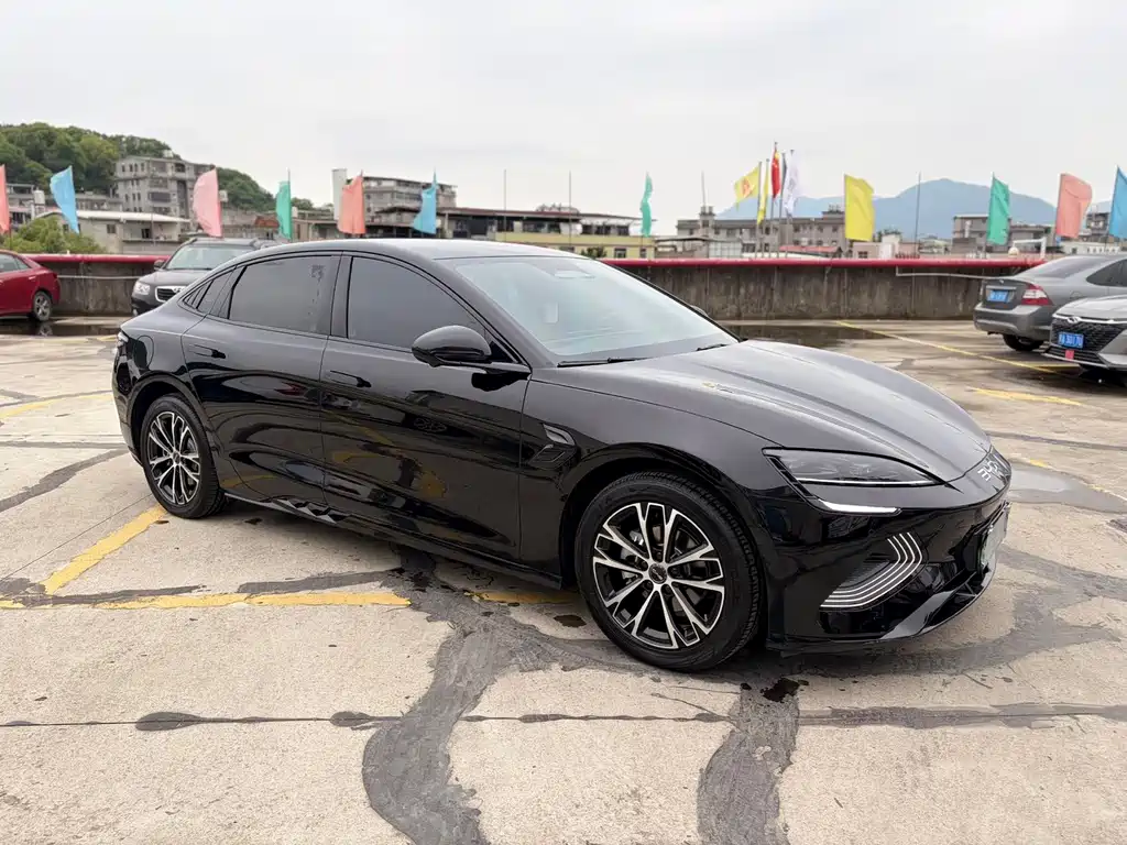 BYD Seal 2025