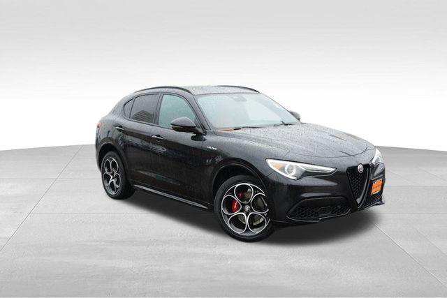 Alfa Romeo Stelvio 2023