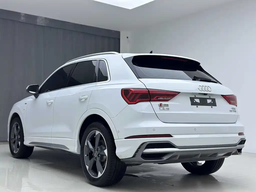 Audi Q3 2022
