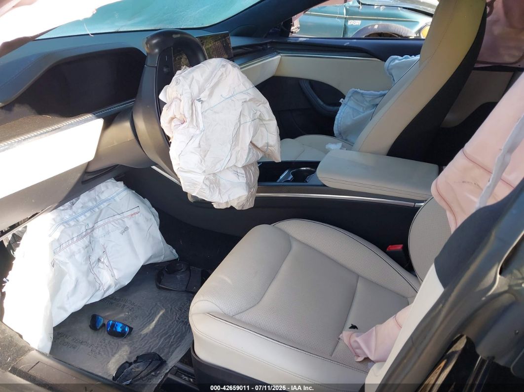 Tesla Model S 2021