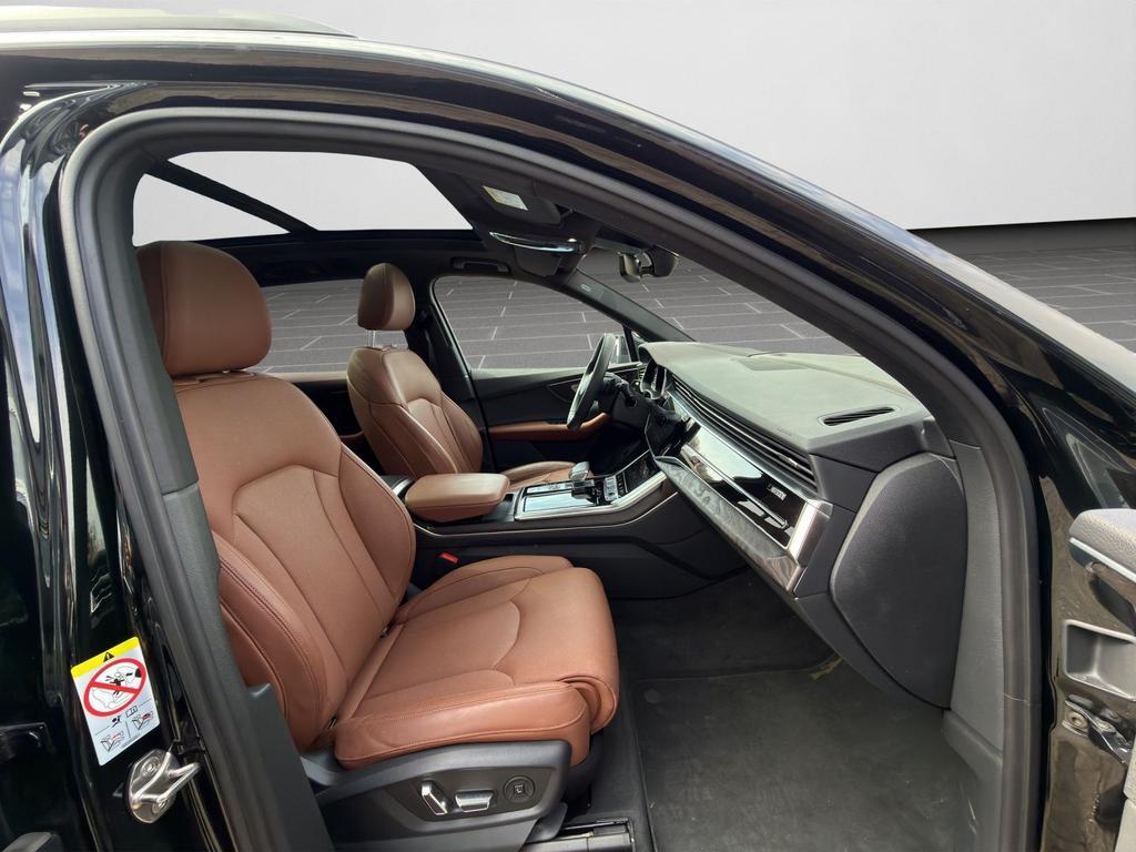 Audi Q7 2021