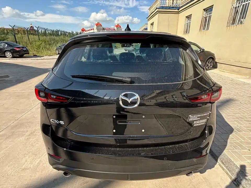 Mazda CX-5 2025