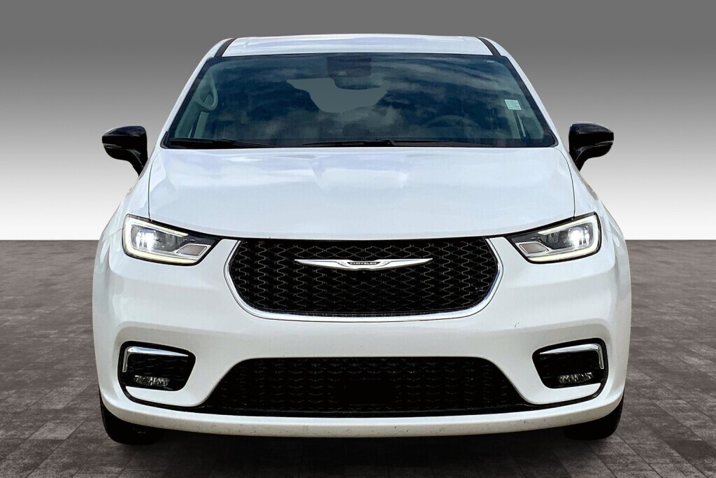 Chrysler Pacifica 2024