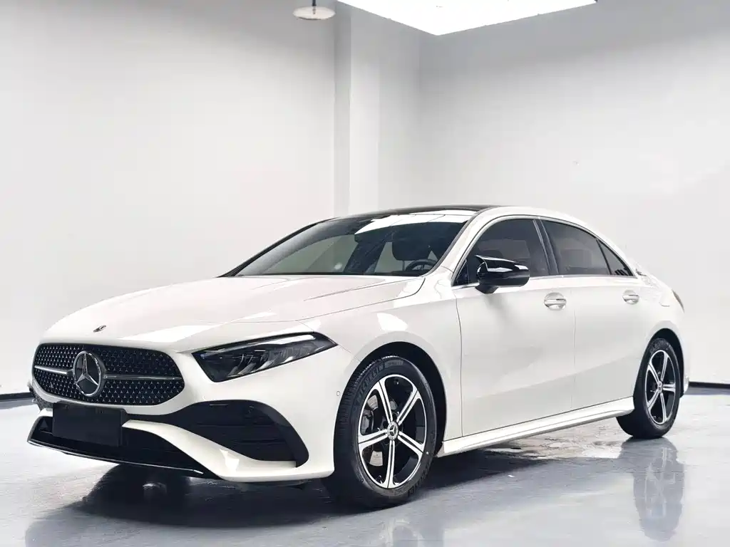 Mercedes-Benz A-Класс 2023