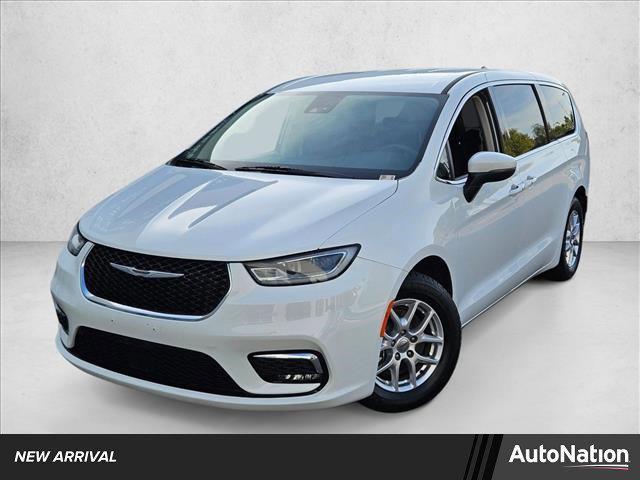 Chrysler Pacifica 2023
