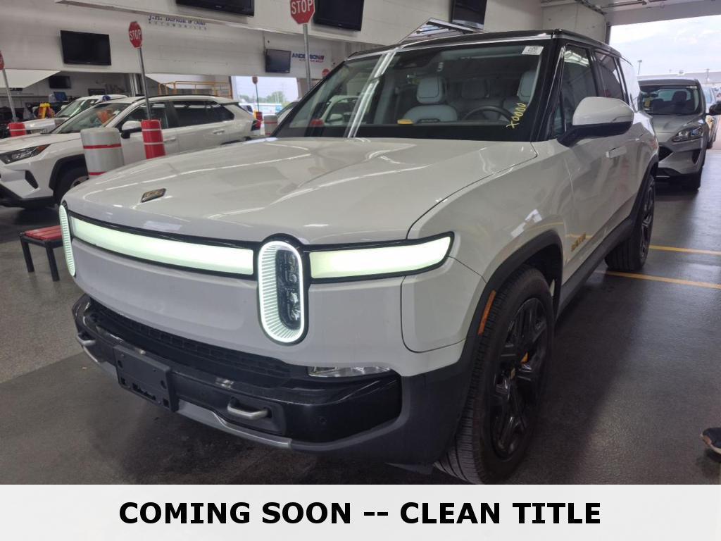 Rivian R1S 2024