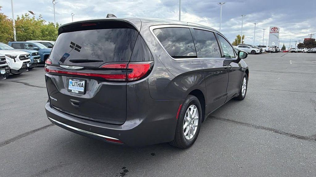 Chrysler Pacifica 2023