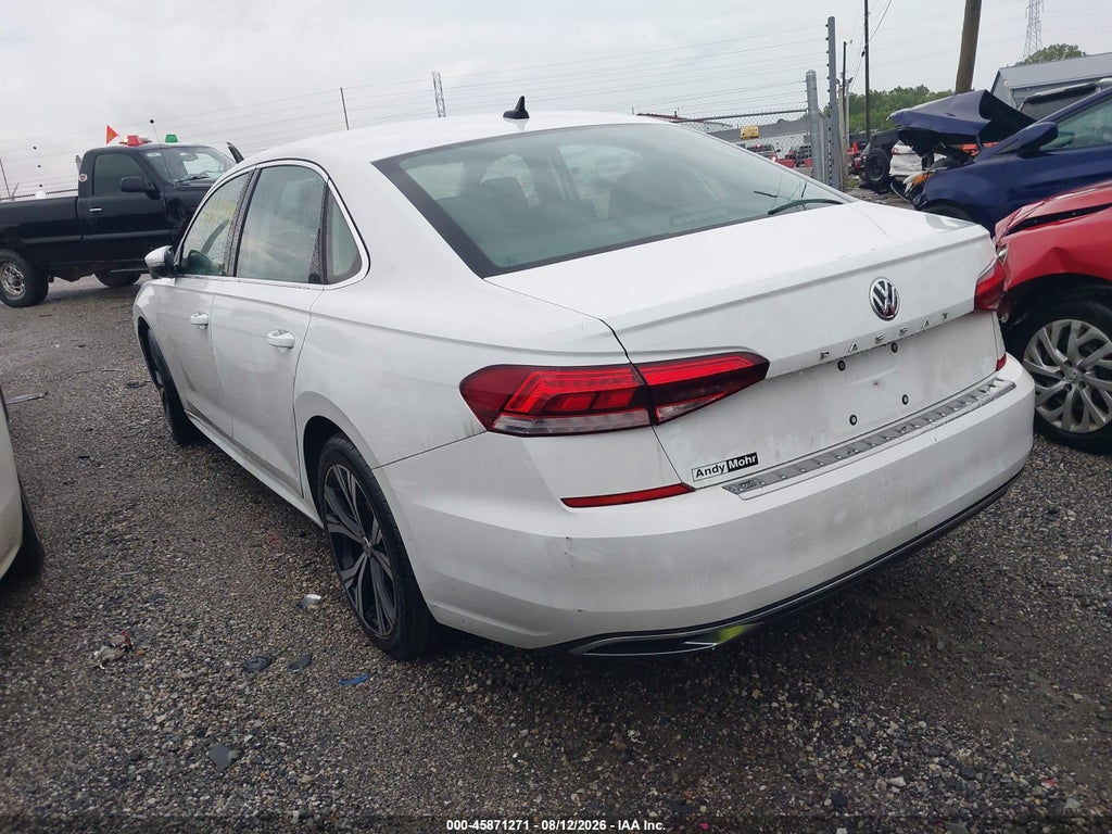 Volkswagen Passat 2021
