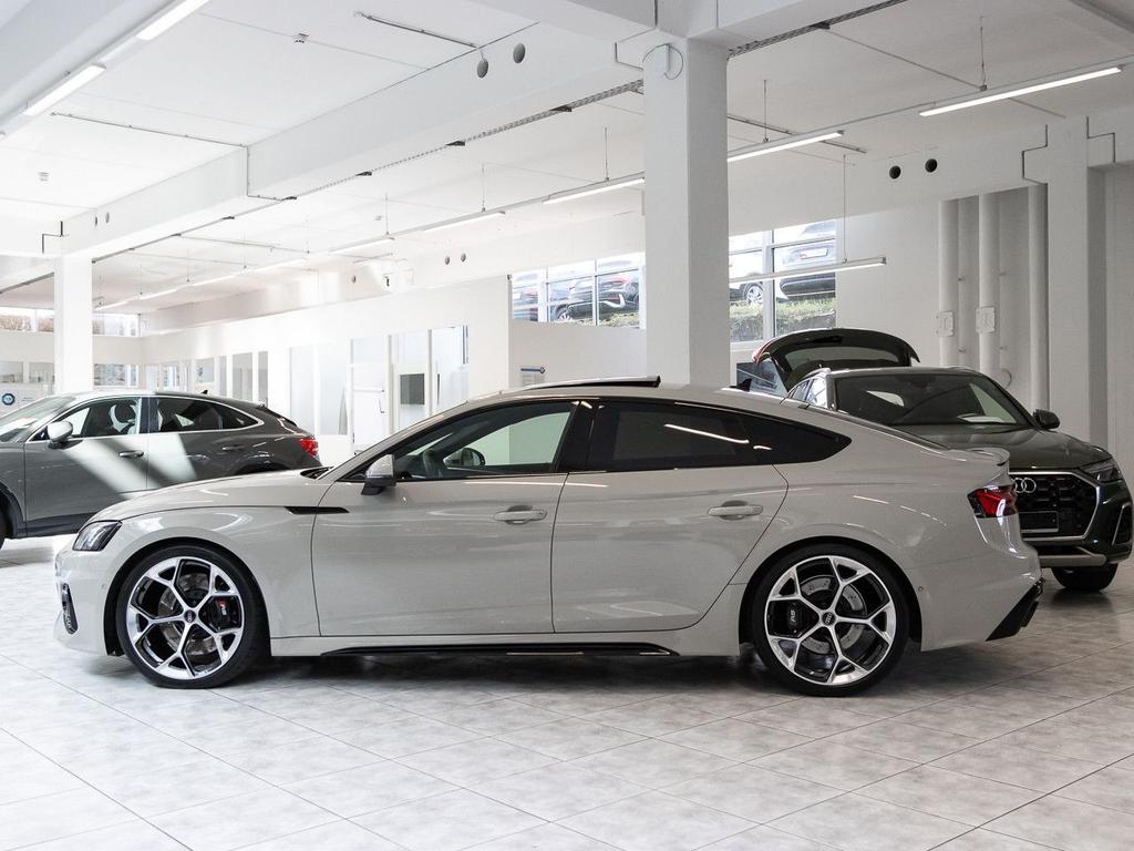 Audi RS5 2023