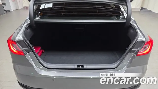 Toyota Camry 2025