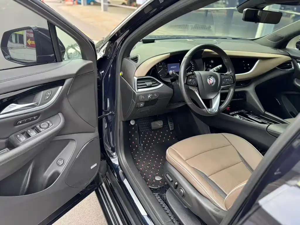 Buick Enclave 2021