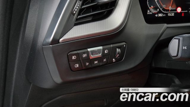 BMW 1 серии 2021