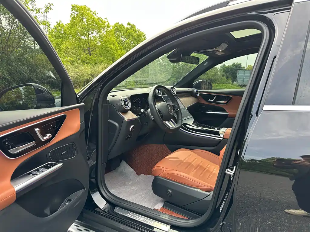 Mercedes-Benz GLC 2024