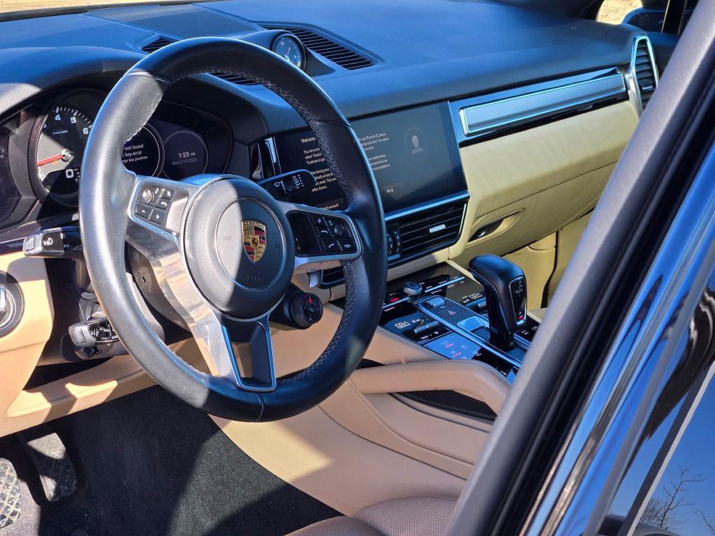 Porsche Cayenne 2023