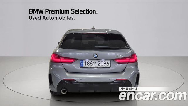 BMW 1 серии 2023