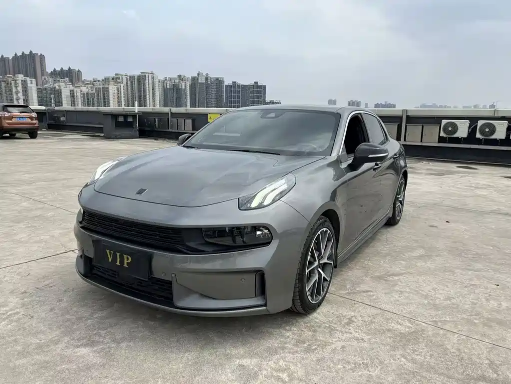 Lynk & Co 03 2021