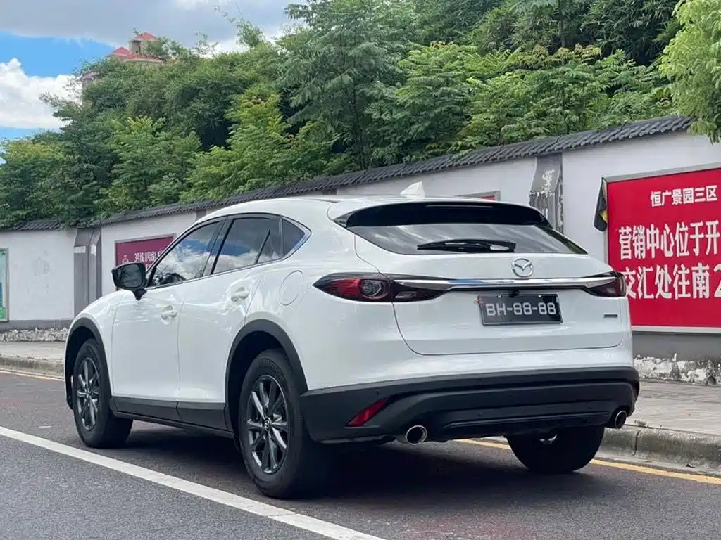 Mazda CX-4 2023
