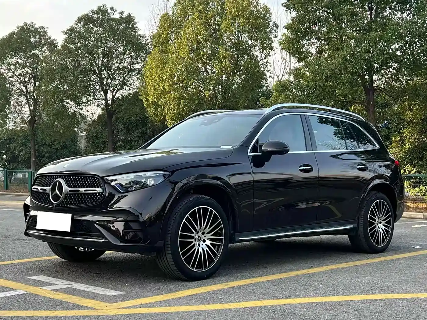 Mercedes-Benz GLC 2023