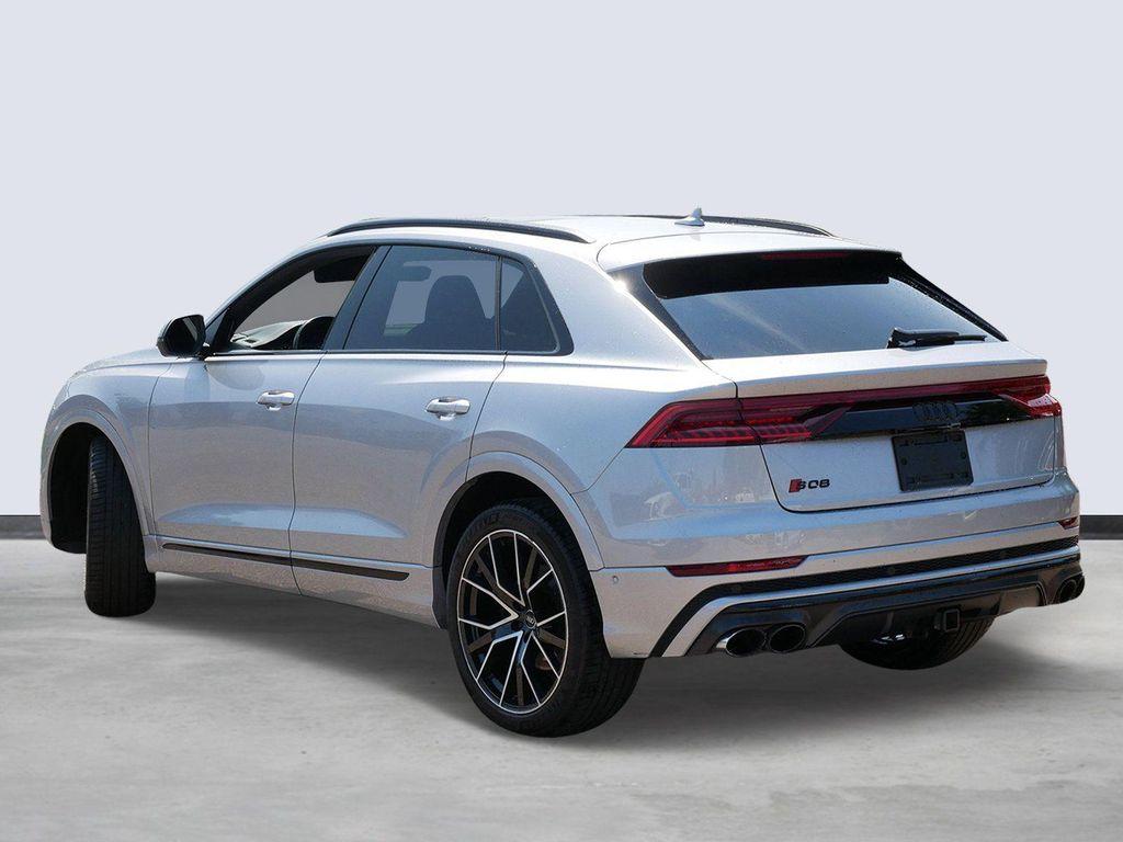 Audi SQ8 2021