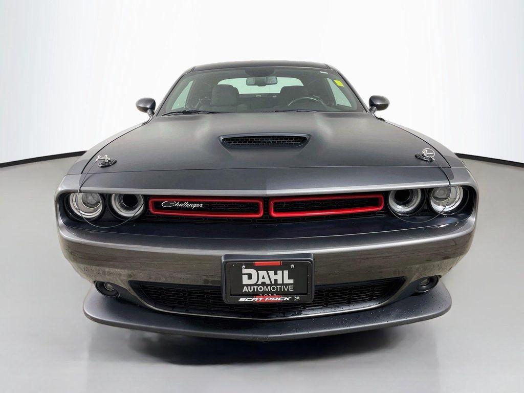 Dodge Challenger 2021
